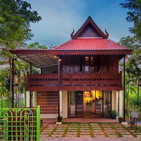 Serene Eco Work & Relax Retreat Rice Field